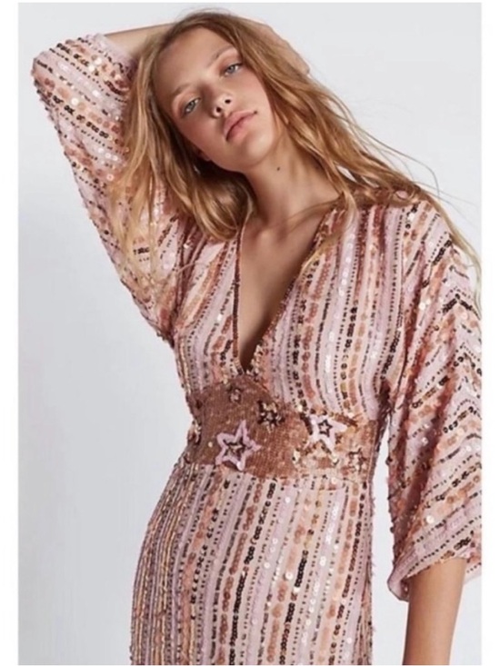 Free People Dresses & Skirts - Free People Dress Mini Sequin V-Neck Blush Rose